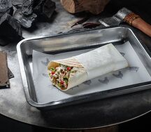 Шаурма из курицы в тортилье