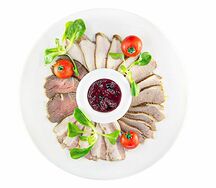 Мясо домашнего копчения