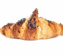 Круассан с шоколадно-ореховой начинкой