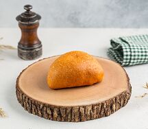 Пирожок с мясом и капустой