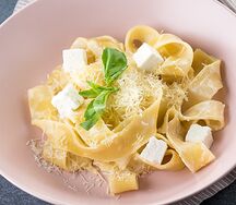 Паста с сырным соусом