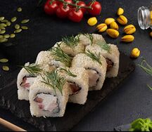 Ролл с курицей и сливочным сыром