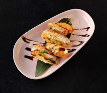 Жареные нэмы с крабом