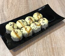 Запеченный сырный ролл