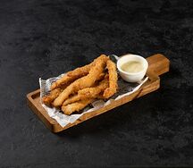Хрустящие ломтики кальмара с фирменным соусом