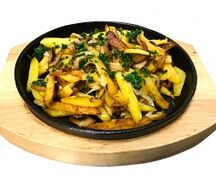 Картофель жареный с шампиньонами