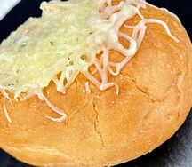 Жюльен в сдобе с курицей и грибами