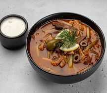 Солянка сборная мясная
