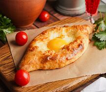 Хачапури по-аджарски
