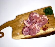 Филе куриного бедра маринованное