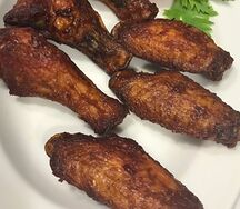 Куриные крылышки в соусе