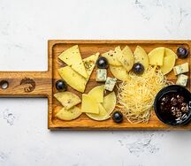 Доска алтайского сыровара