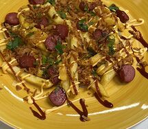 Роял фри с охотничьими колбасками