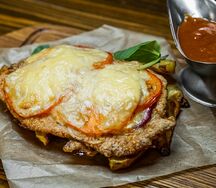 Мясо по-французски