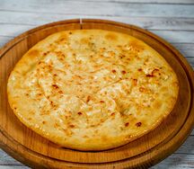 Осетинский пирог с сыром и шпинатом