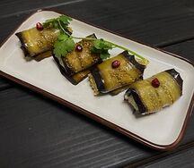 Ассорти рулетов из баклажанов