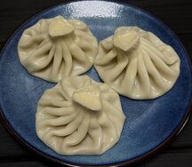 Хинкали с куриным бедром