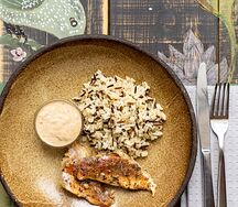 Морской окунь с диким рисом