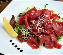 Карпаччо из дикой косули