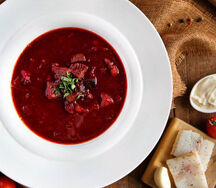 Борщ с черносливом и белой фасолью