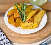 Картофель с розмарином