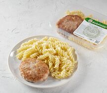 Бифштекс сочный с макаронами