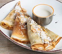 Блинчики с кокосовой сгущёнкой