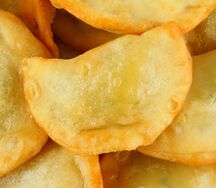 Вареники с картофелем и зеленью Пяток