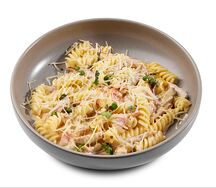 Макарошки с беконом
