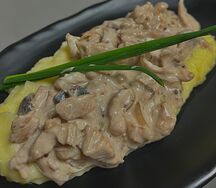 Индейка по-строгановски