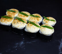 Запеченный ролл с куриной грудкой