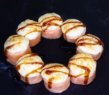 Запеченный ролл Филадельфия
