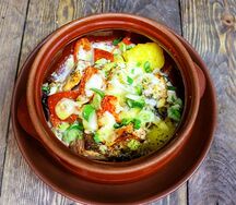 Лосось с овощами