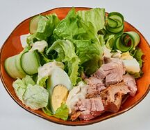 Салат с Рваной свининой