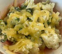 Запеканка с брокколи и цветной капустой