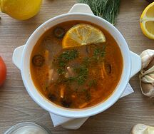 Солянка мясная