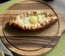 Хачапури по-аджарски