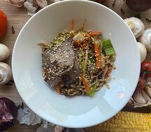 Вок с говядиной