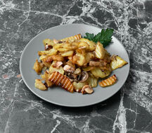 Жаренный с грибами картофель