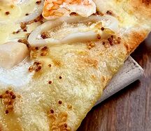 Пицца римская с морепродуктами