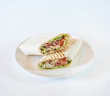 Ролл с ветчиной и курицей