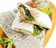 Бурито с тофу скрэмбл и запеченным сельдереем