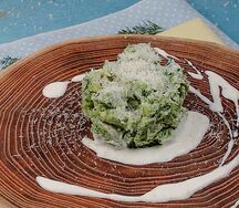 Брокколи в сливочном соусе