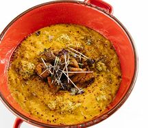 Суп кукурузный с грибами и соусом песто