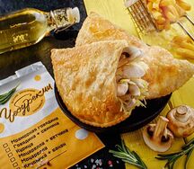 Чебурек с картошкой и грибами