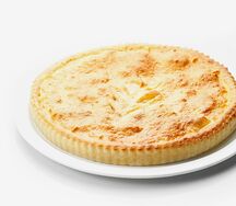 Пирог с рыбой луком и картофелем