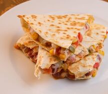 Кесадилья с овощами и сыром