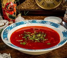 Борщ с говядиной сметаной