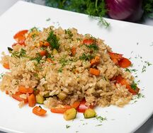 Рис с овощами veggie