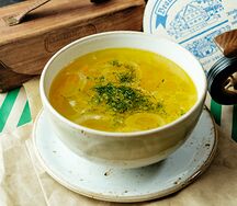 Суп с домашней лапшой и курицей